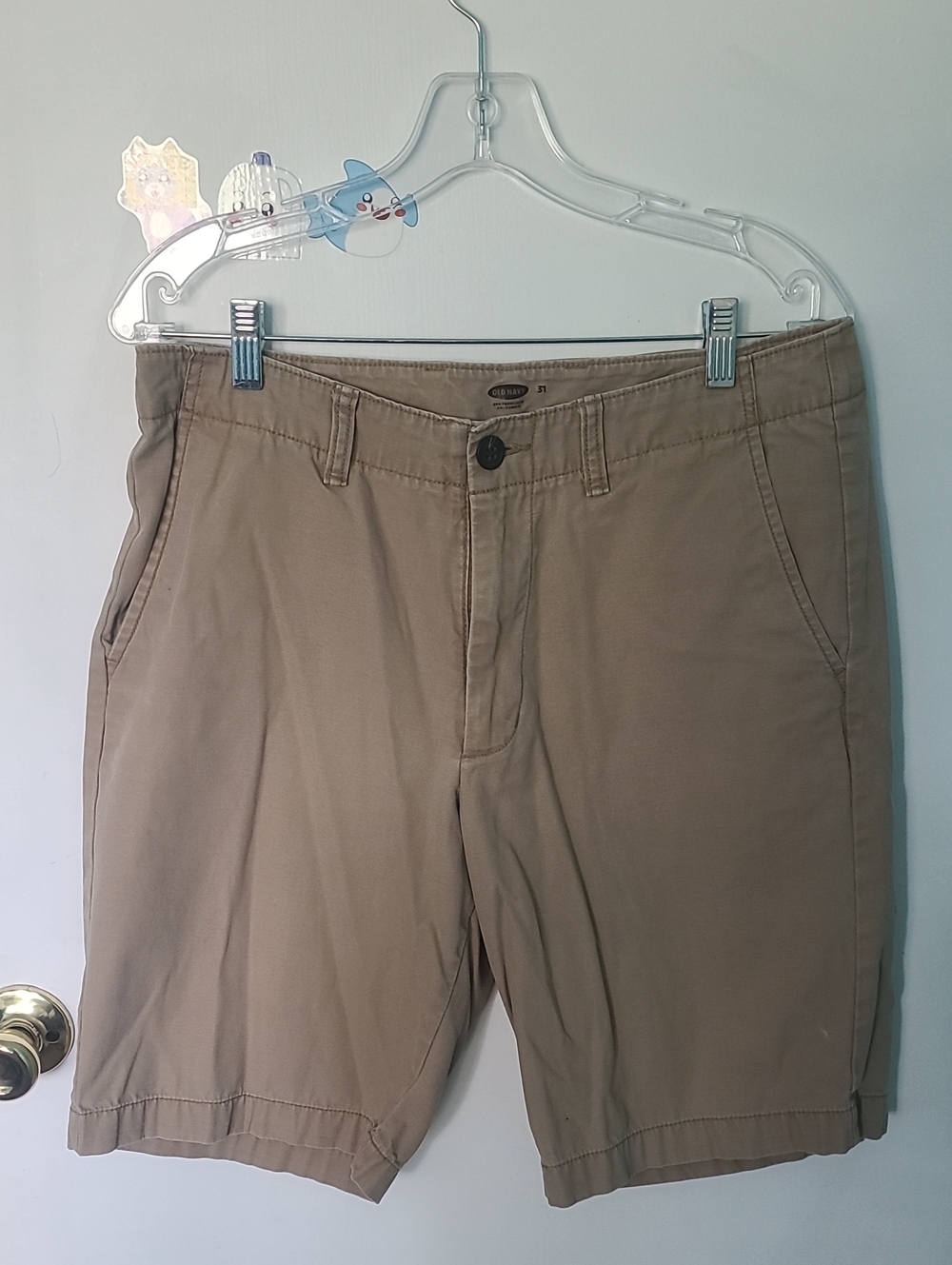 Old Navy Men's Tan Chino Shorts